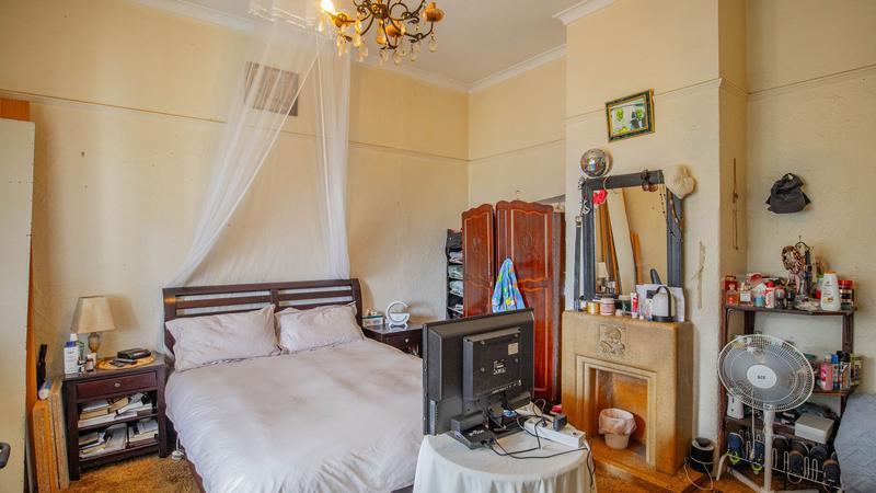 4 Bedroom Property for Sale in Sea Point Western Cape